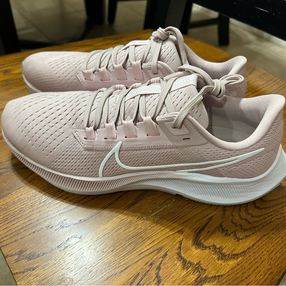 Women’s Nike Air Zoom Pegasus 38
